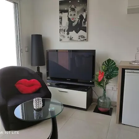 Apartment 551, Port Soleil Au Village Naturiste *